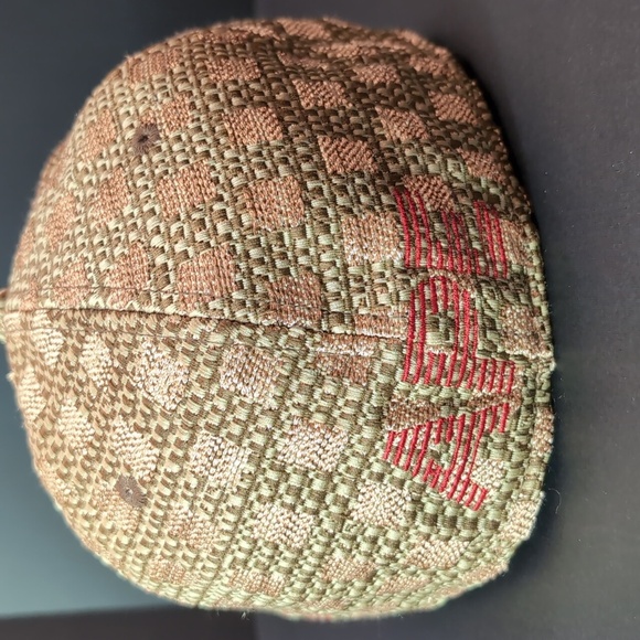 Ape/ Bape Gold Checkered 100% Wool Men's Flat Bill Fitted Hat,Size 7 1/8 57 cm. - Picture 5 of 10